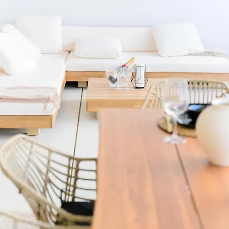 Beautiful West Facing 2-bedroom In The Prestigous Higueron West Apartment Fuengirola